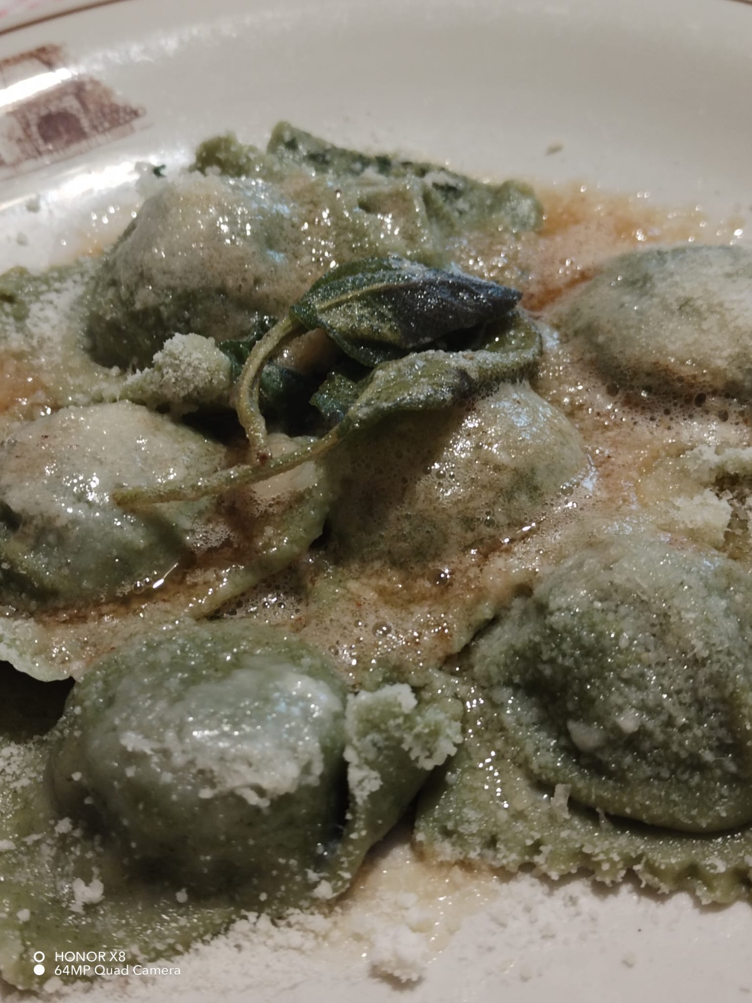 Ravioli Burro e Salvia